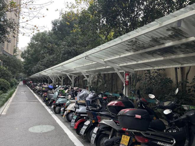 街道小东街社区：凝心聚合力 共筑美好家园凯发k8国际登录【文明创建在行动】鼓楼(图2)